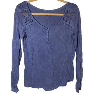 Bongo long sleeve shirt lace buttons pleats blue cotton medium armpit to armpit